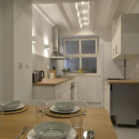 House Mvsevm 4* Apartament *