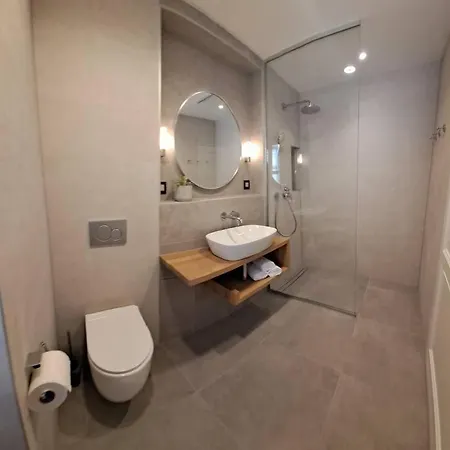 House Mvsevm 4* Apartment Vis